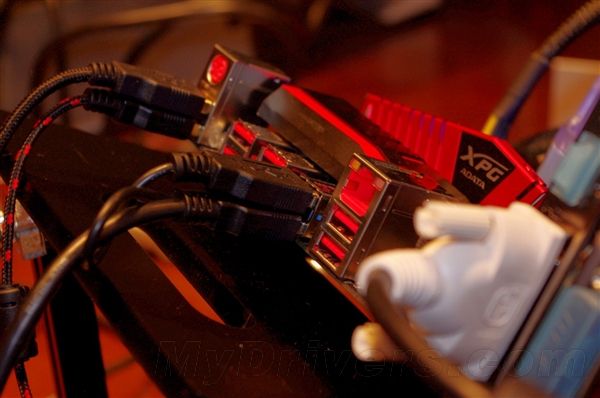 USB 3.1700MB/sٶȺܱ S䌍ô